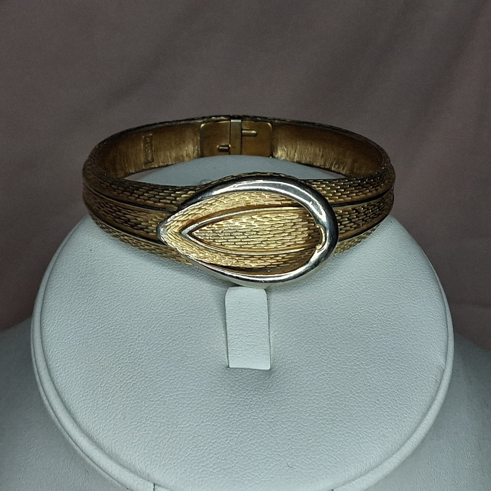 Vintage Avon Buckle Clamper Bangle Gold Tone Bracelet Textured Western